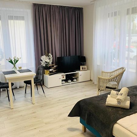 Apartament Walczaka 22 Miejsce Parkingowe Гожов Велкополски Екстериор снимка