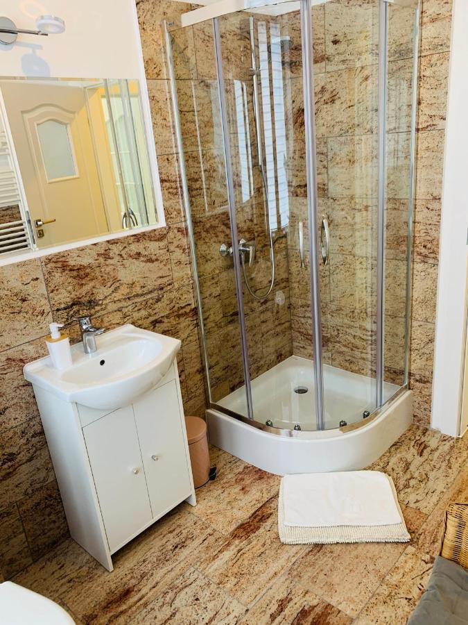 Apartament Walczaka 22 Miejsce Parkingowe Гожов Велкополски Екстериор снимка
